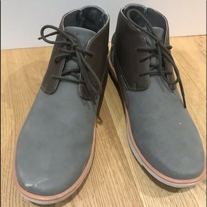 Olukai Kalia Puki Men’s Shoes Beautiful Grey and Brown! Wow! 10